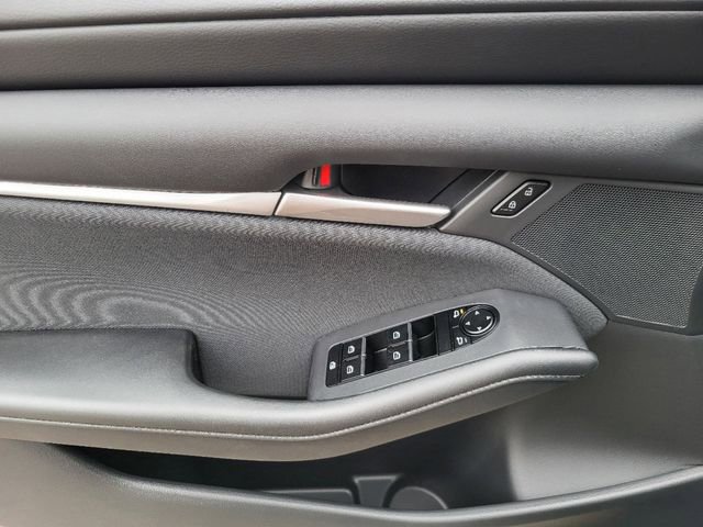 New 2026 MAZDA MAZDA3 s FWD image 9