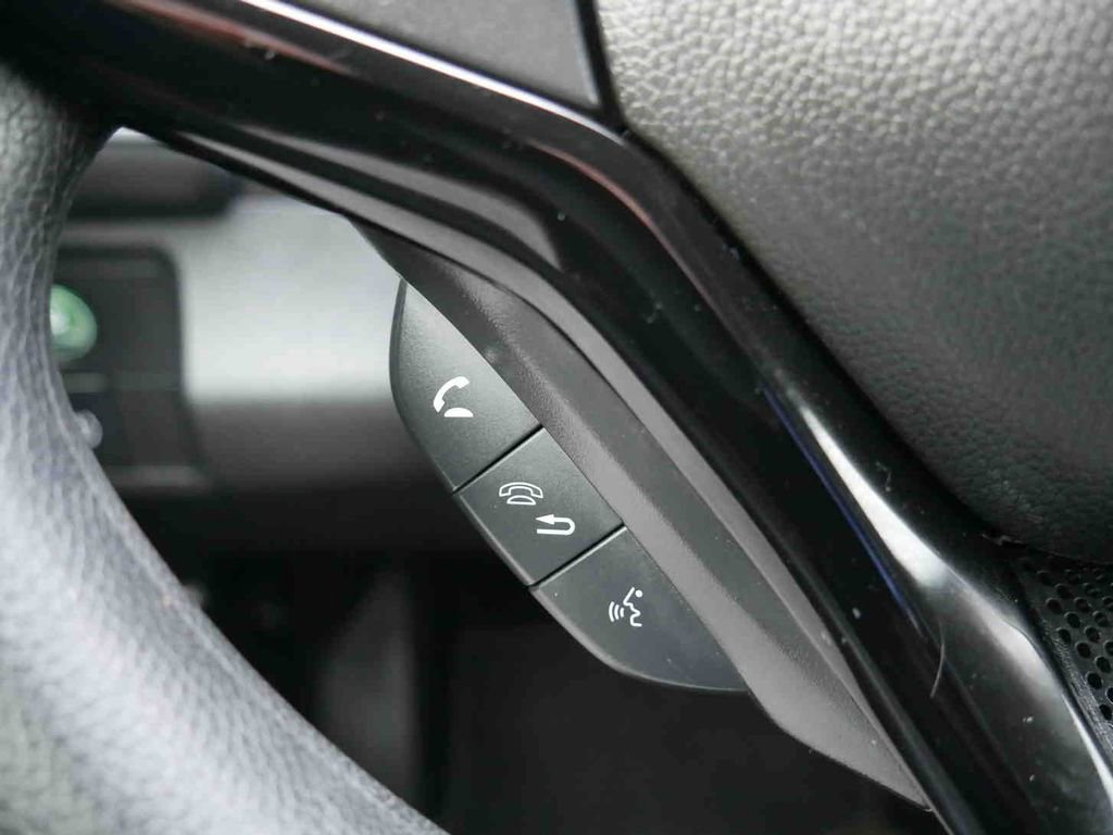 Used 2022 Honda HR-V LX image 32