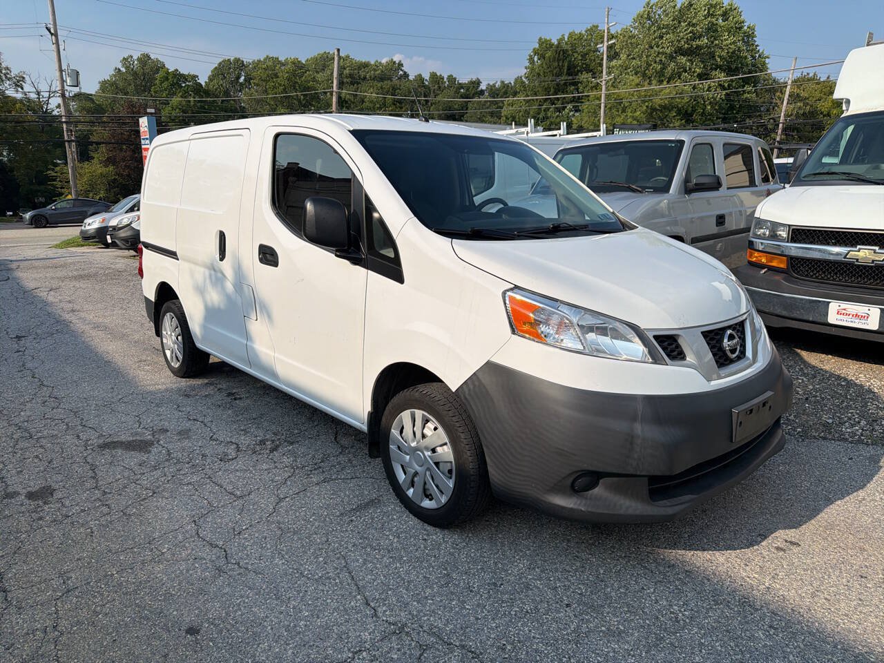 Used 2018 Nissan NV200 S FWD image 2