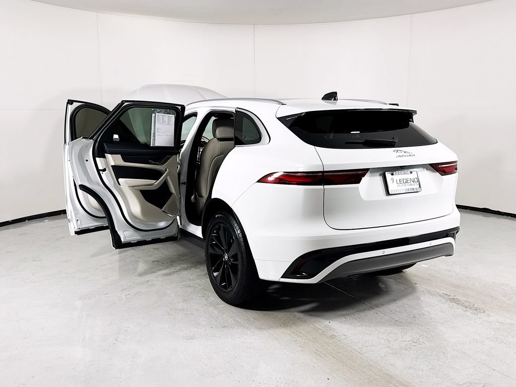 Used 2024 Jaguar F-PACE R-Dynamic S AWD/4WD image 28