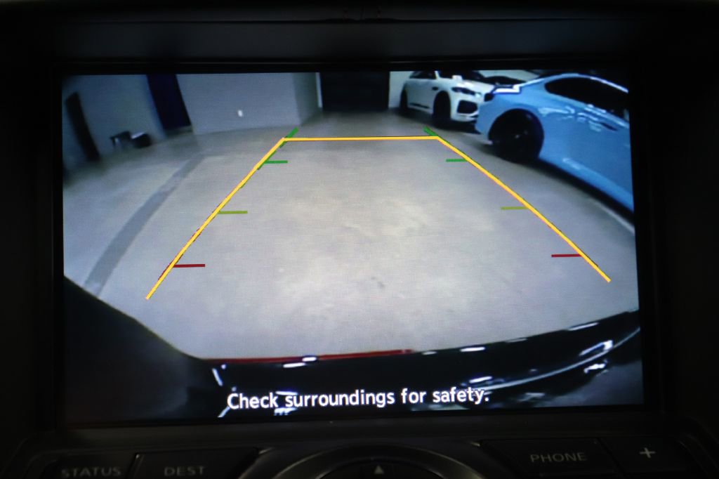 Used 2020 Nissan 370Z NISMO image 16