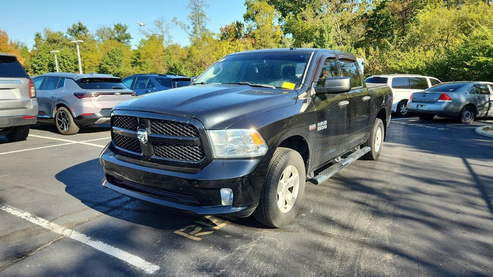 Used 2016 RAM 1500 Express AWD/4WD image 4