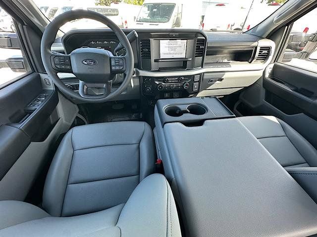 New 2027 Ford F350 XL w/ XL Chrome Package AWD/4WD image 15