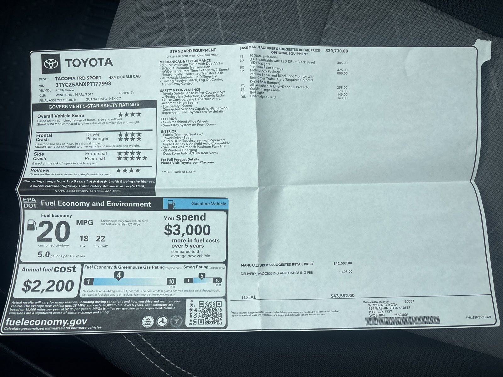 Used 2023 Toyota Tacoma TRD Sport w/ Technology Package image 44
