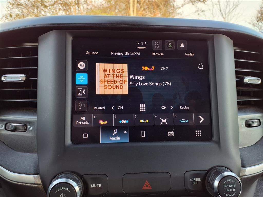 Used 2024 RAM 2500 Big Horn w/ Bed Utility Group image 7