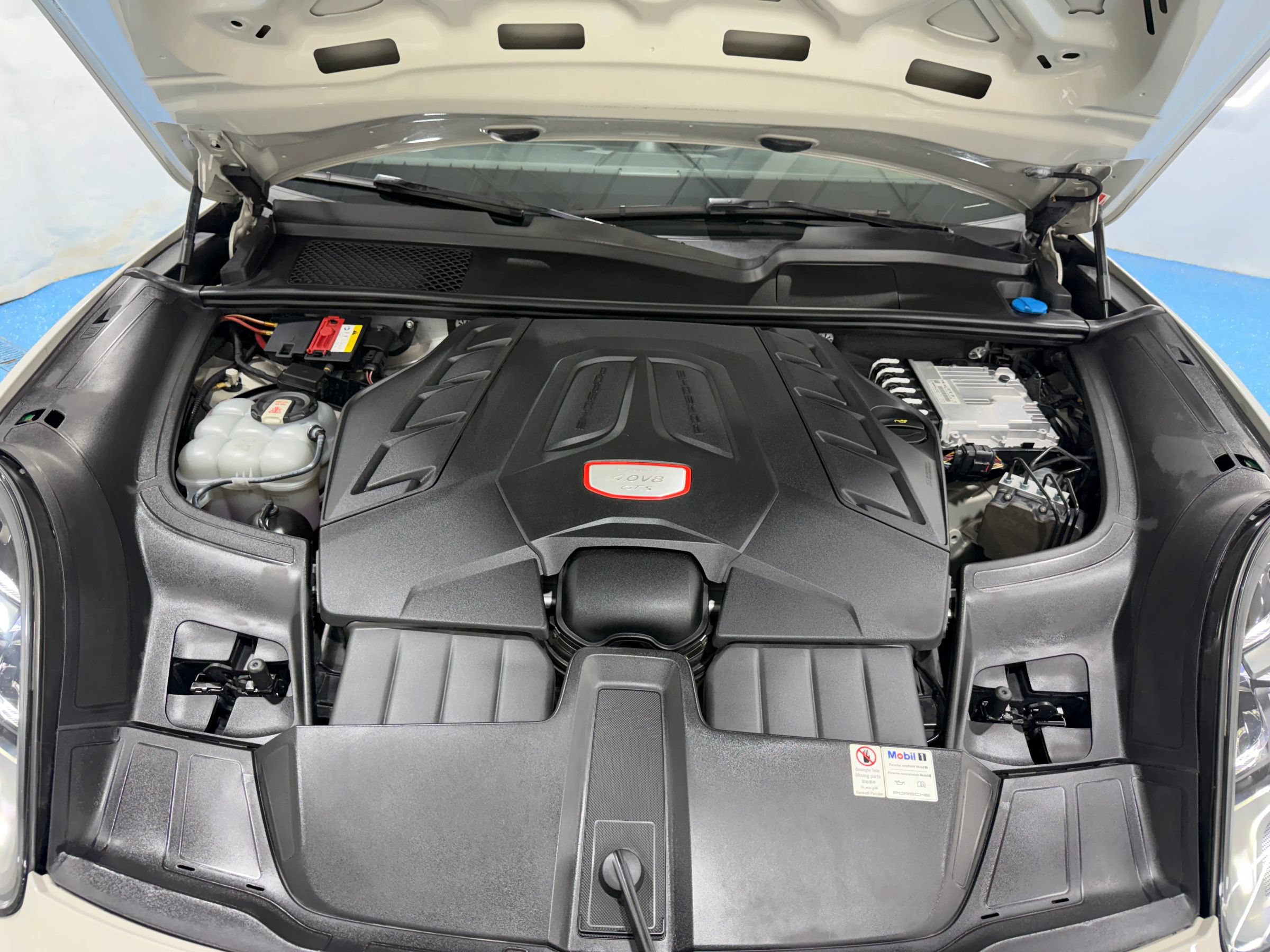 Used 2021 Porsche Cayenne GTS AWD/4WD image 48