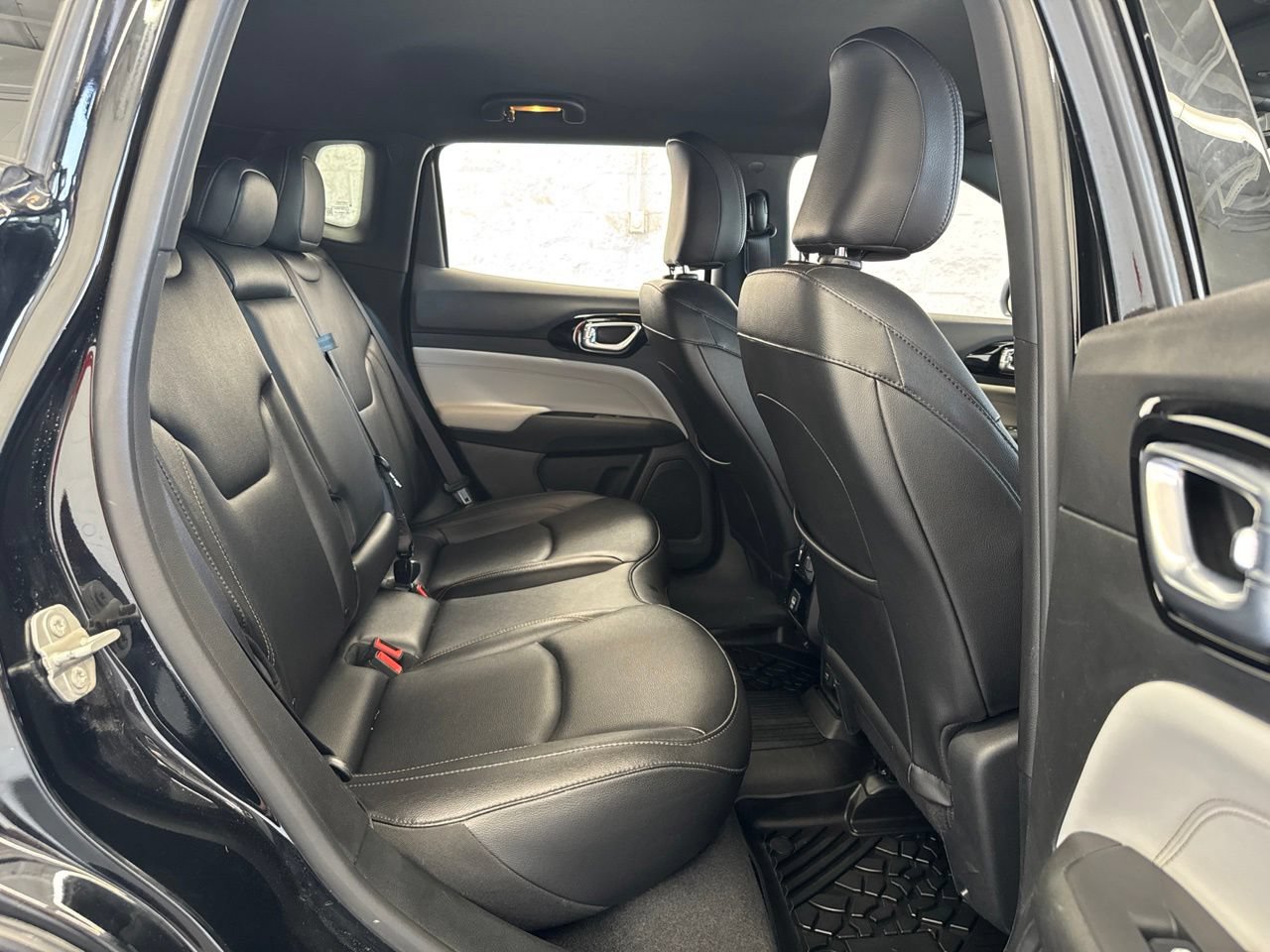 Used 2024 Jeep Compass Limited AWD/4WD image 42