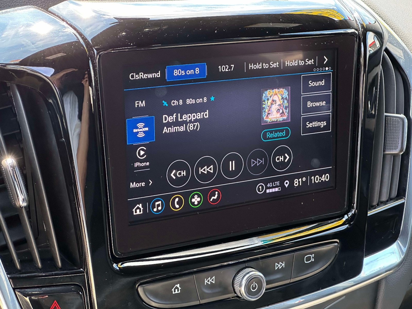 Used 2023 Chevrolet Traverse LT FWD image 27