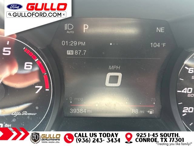 Used 2019 Alfa Romeo Giulia Ti w/ Quick Order Package 22X Lusso AWD/4WD image 9