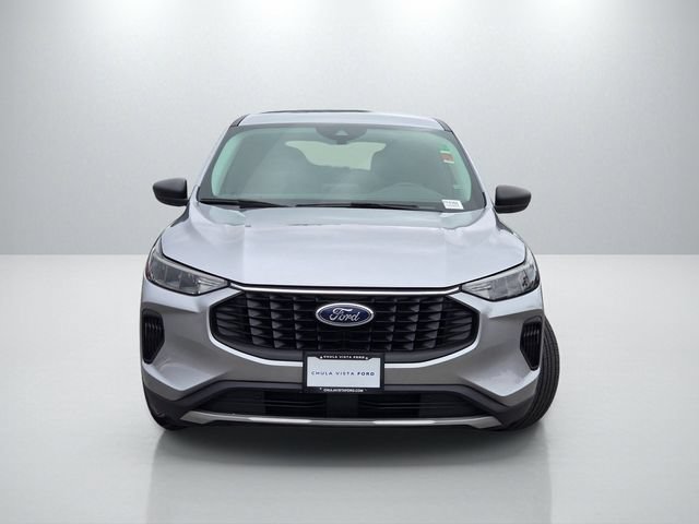 Used 2024 Ford Escape Active FWD image 2