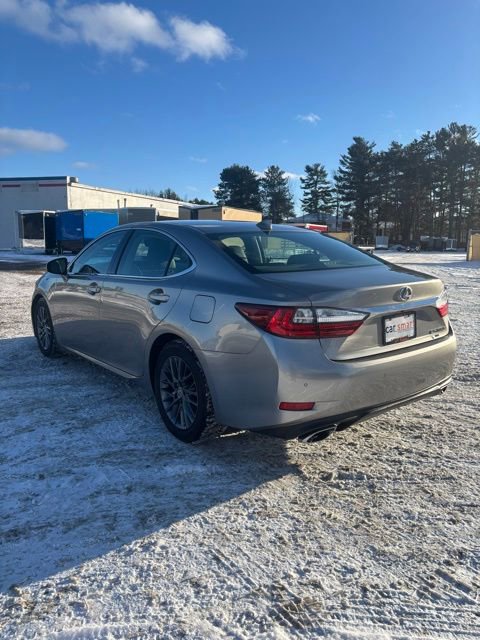 Used 2018 Lexus ES 350 w/ Premier Package image 5