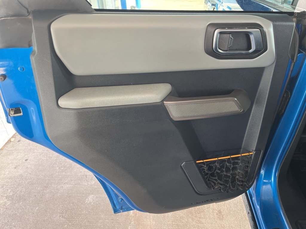 Used 2021 Ford Bronco Badlands image 13