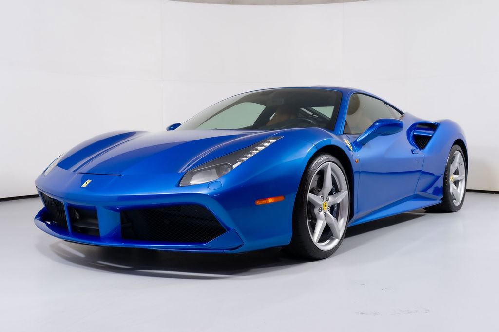 Used 2018 Ferrari 488 GTB image 12