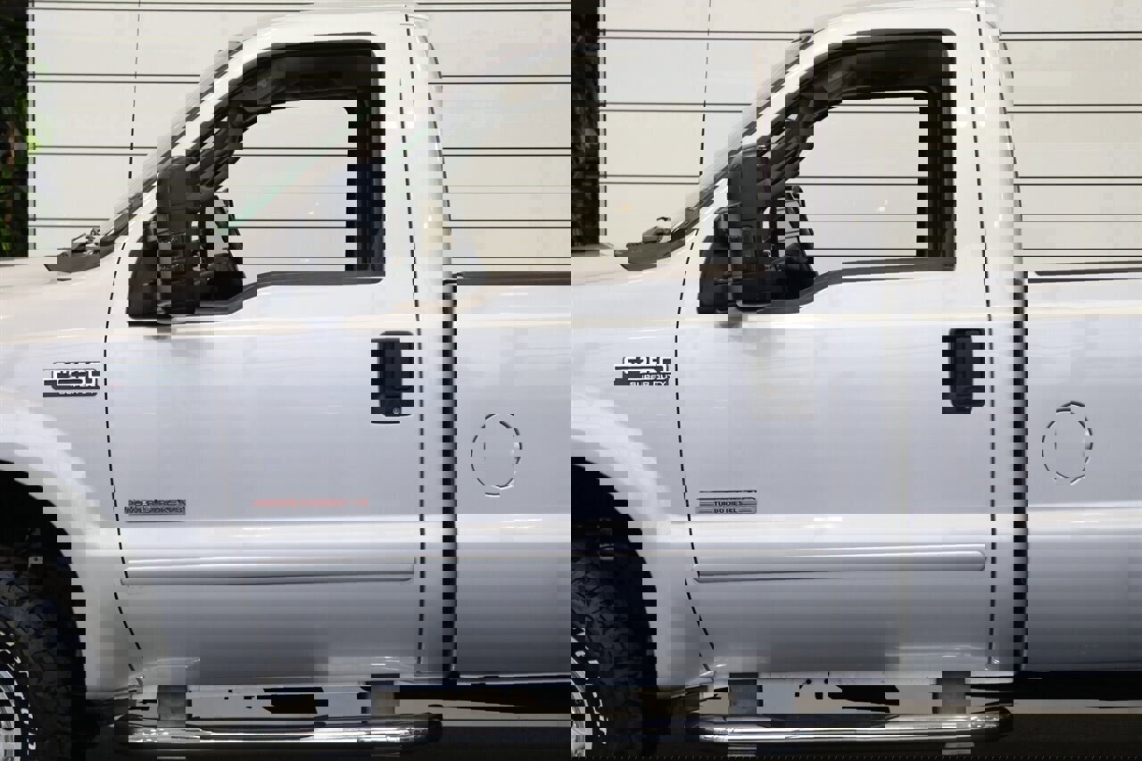 Used 2003 Ford F250 XLT image 13