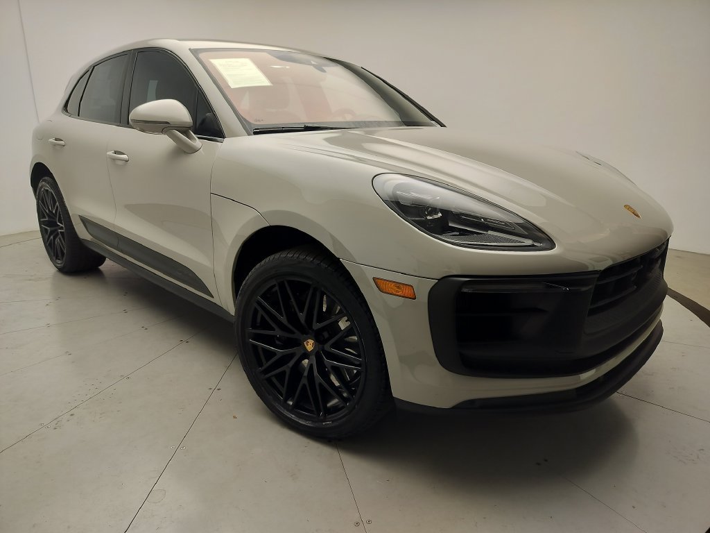 Certified 2023 Porsche Macan GTS AWD/4WD image 22