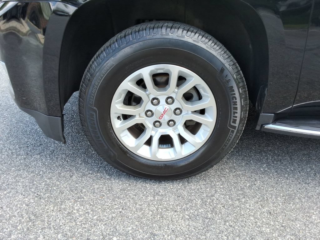 Used 2017 GMC Yukon XL SLT RWD image 10