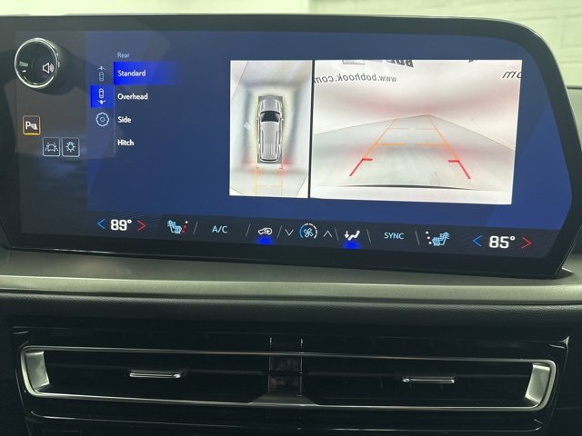 New 2026 Chevrolet Traverse LT w/ Driver Confidence Package image 17