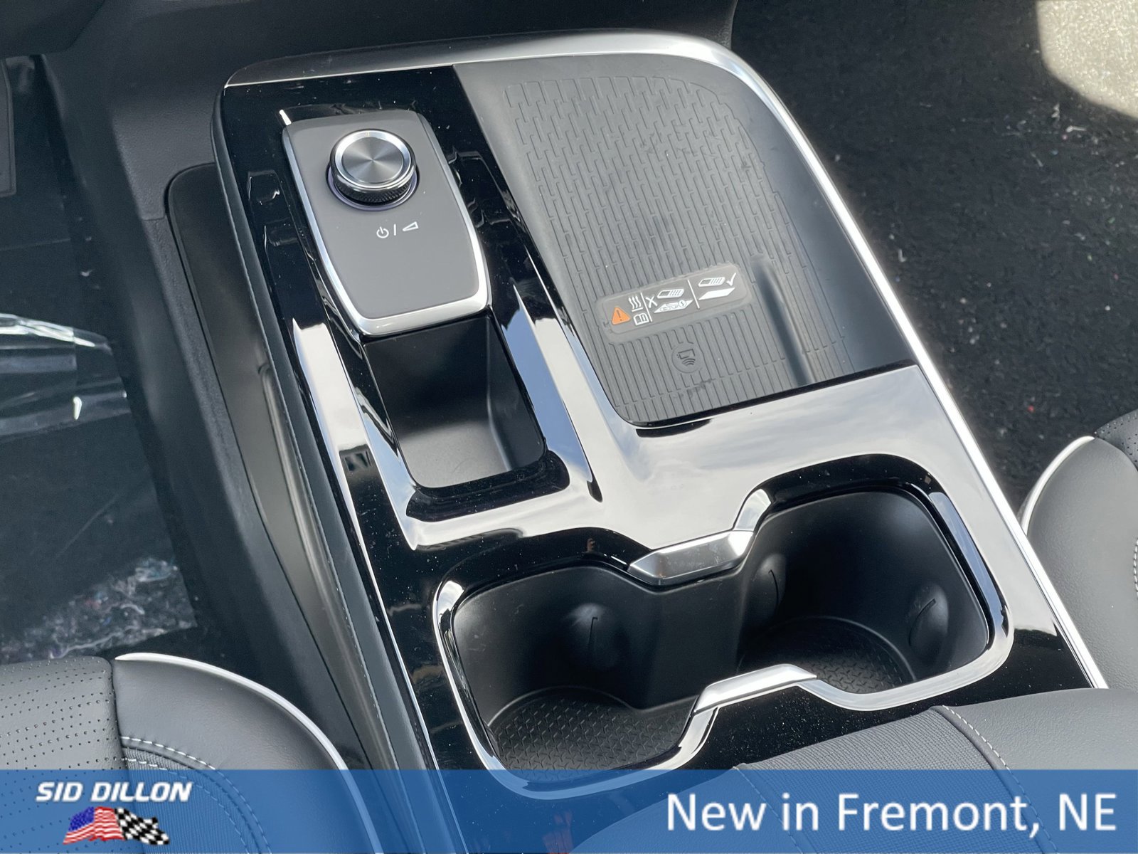 New 2026 Buick Enclave Sport Touring w/ Power Package image 5