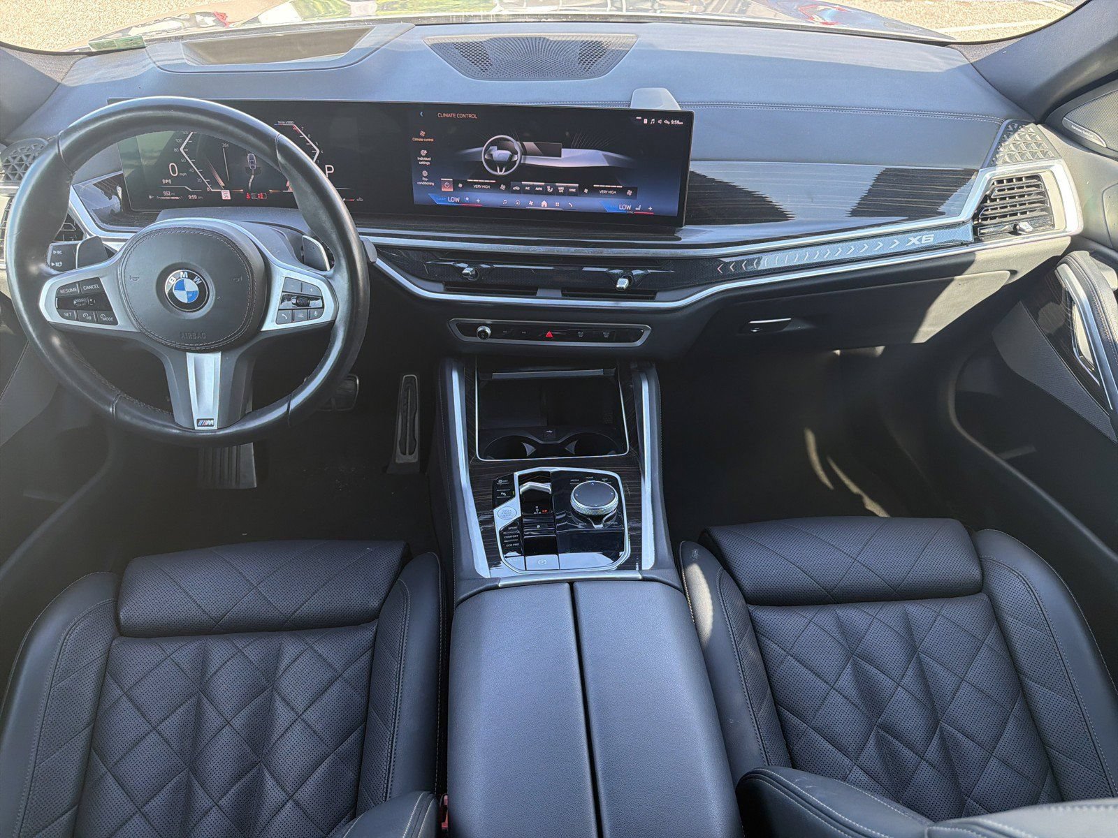 Certified 2025 BMW X6 xDrive40i w/ Climate Comfort Package AWD/4WD image 15