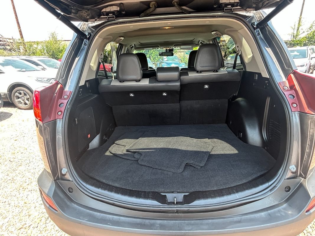 Used 2015 Toyota RAV4 Limited w/ Technology Package AWD/4WD image 25