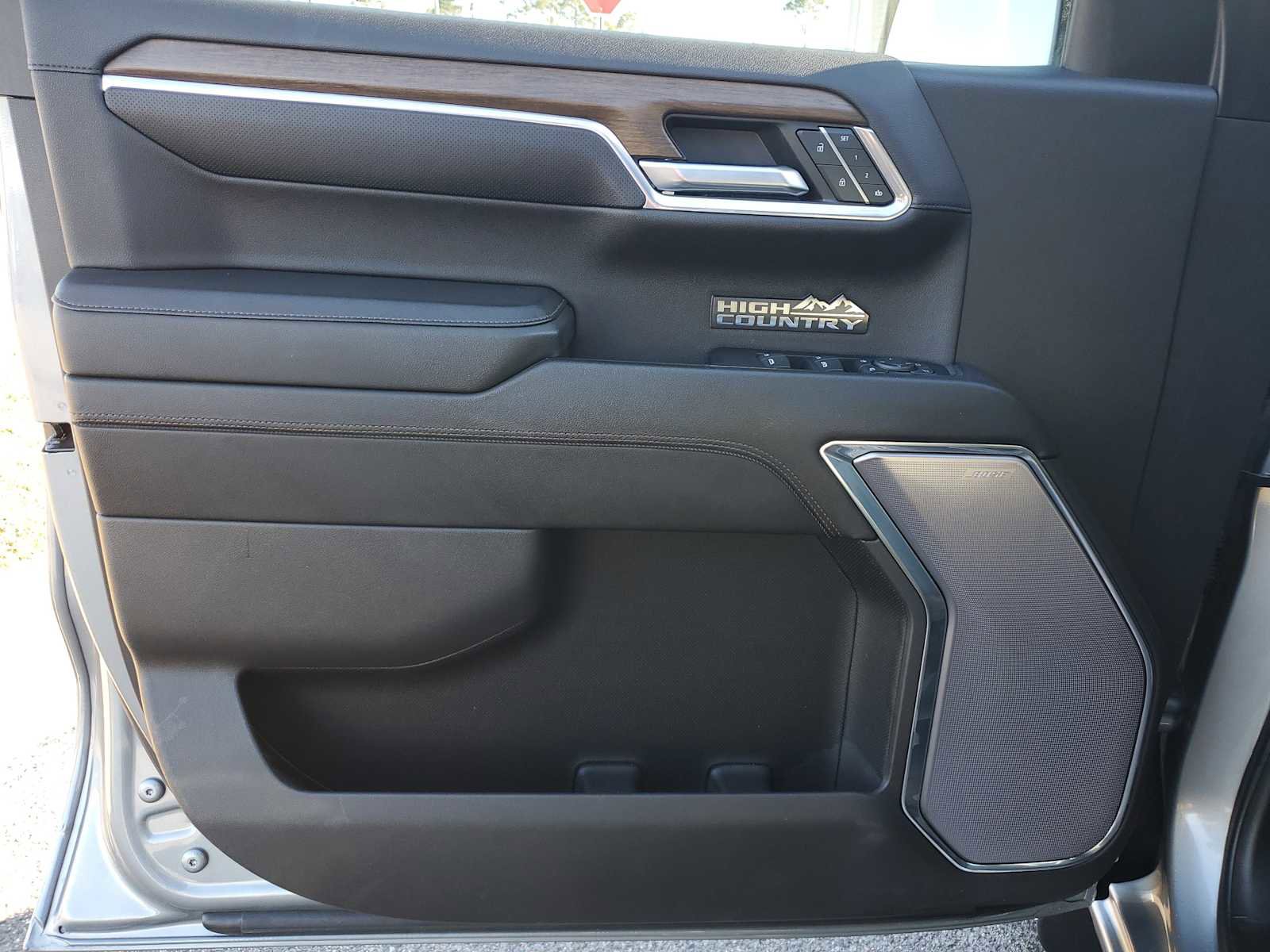 Certified 2023 Chevrolet Silverado 1500 High Country AWD/4WD image 16