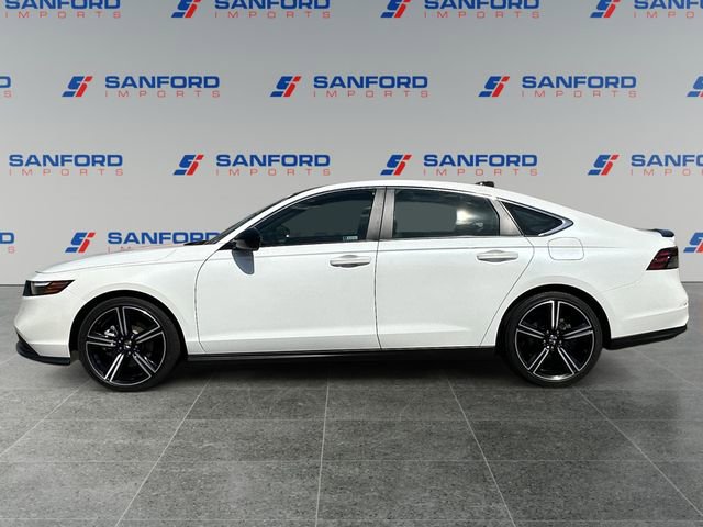 Used 2023 Honda Accord Sport image 2