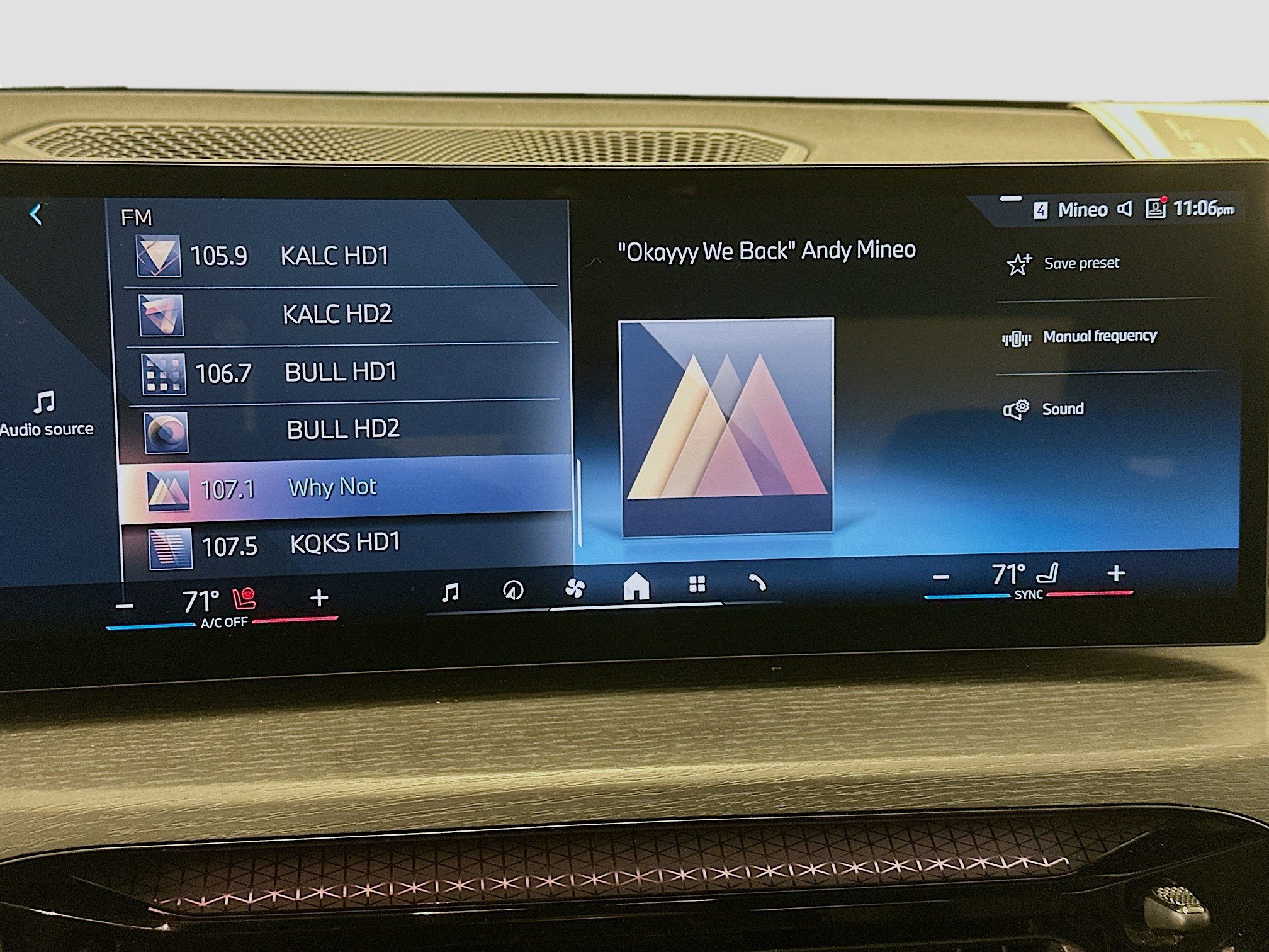 Used 2025 BMW 330i xDrive 330i xDrive image 21