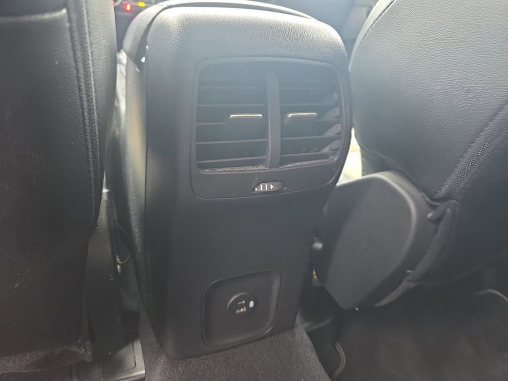 Certified 2022 Ford Escape Titanium w/ Titanium Elite Package image 27