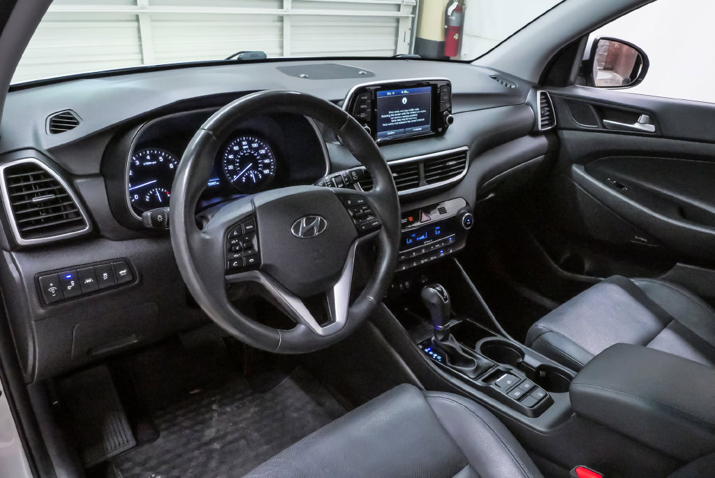 Used 2019 Hyundai Tucson Limited FWD image 2