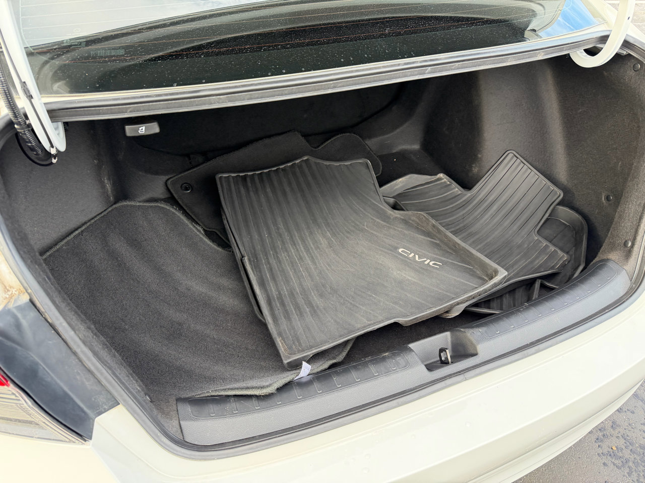 Used 2023 Honda Civic Sport image 65