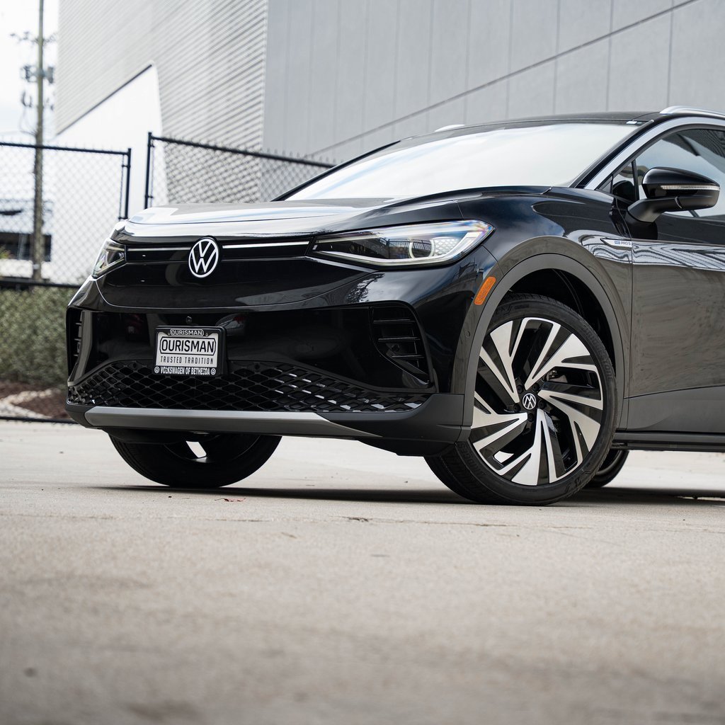 New 2025 Volkswagen ID.4 Pro S Plus image 2