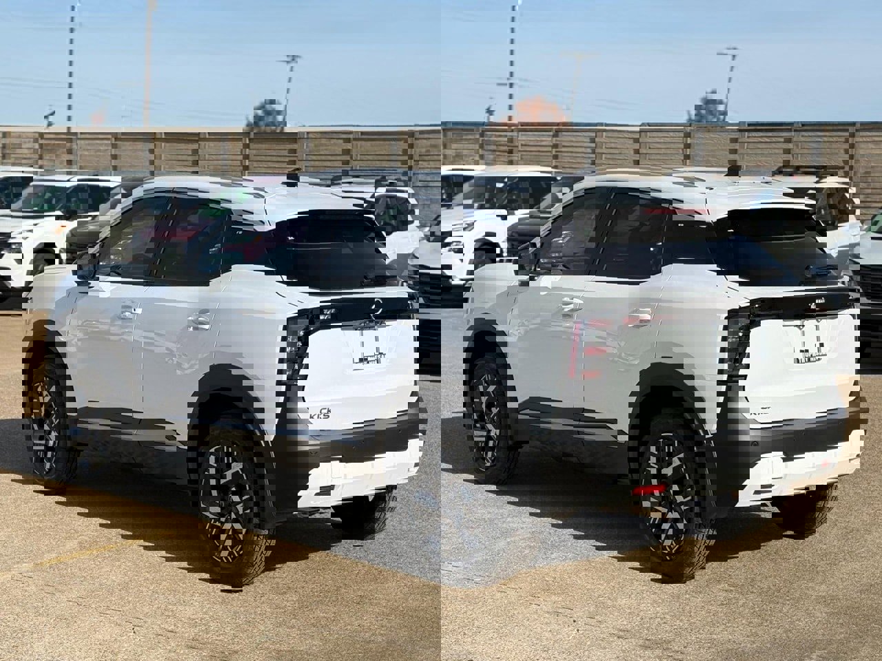 New 2026 Nissan Kicks SV image 7