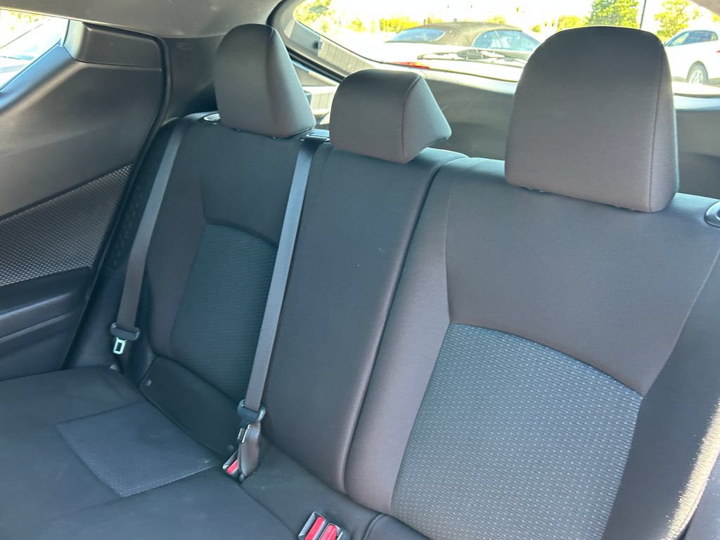 Used 2019 Toyota C-HR LE FWD image 30