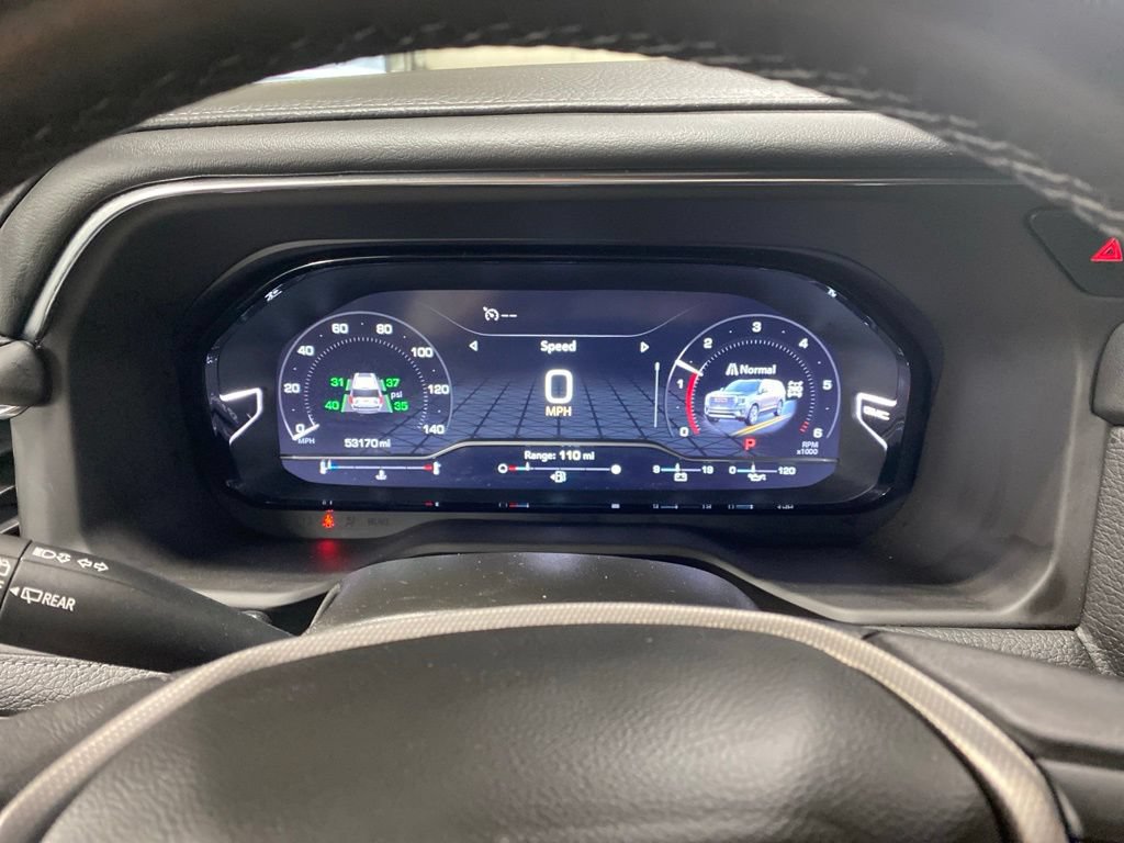 Used 2022 GMC Yukon XL Denali AWD/4WD image 6