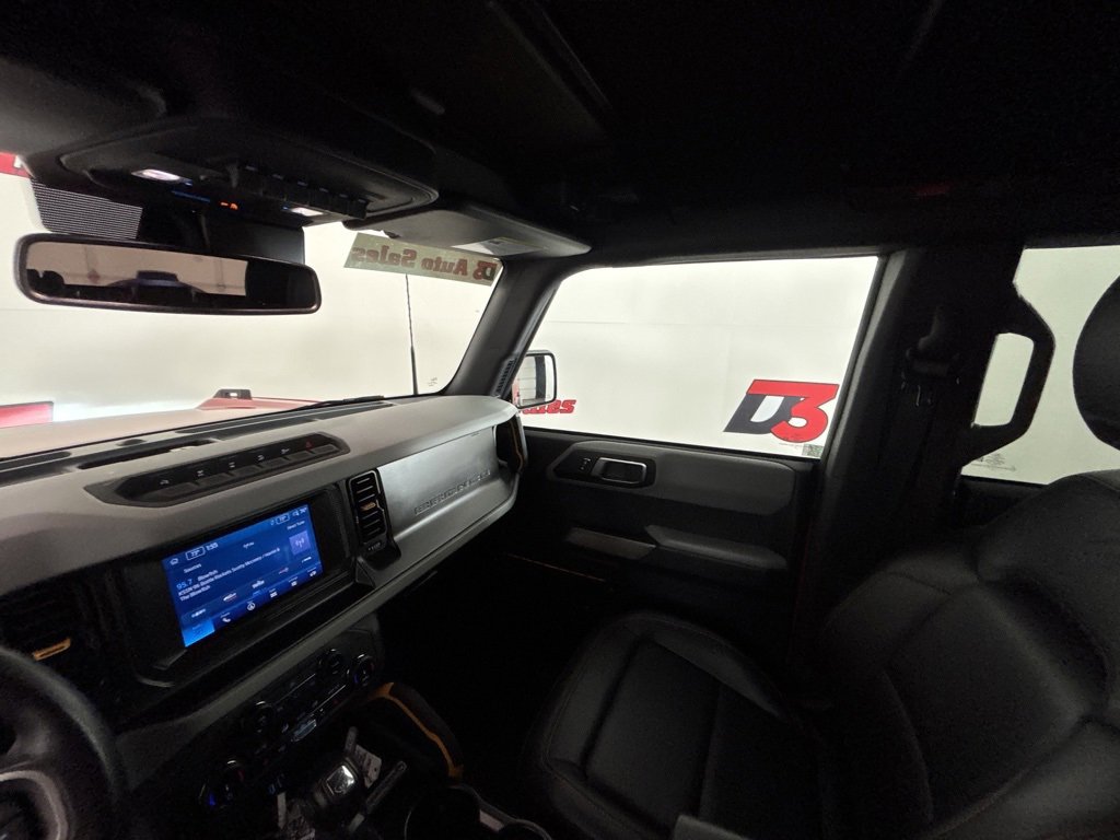 Used 2022 Ford Bronco Badlands image 36