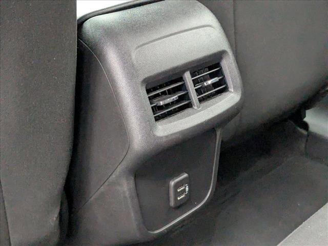 Used 2024 Chevrolet Equinox LT image 17