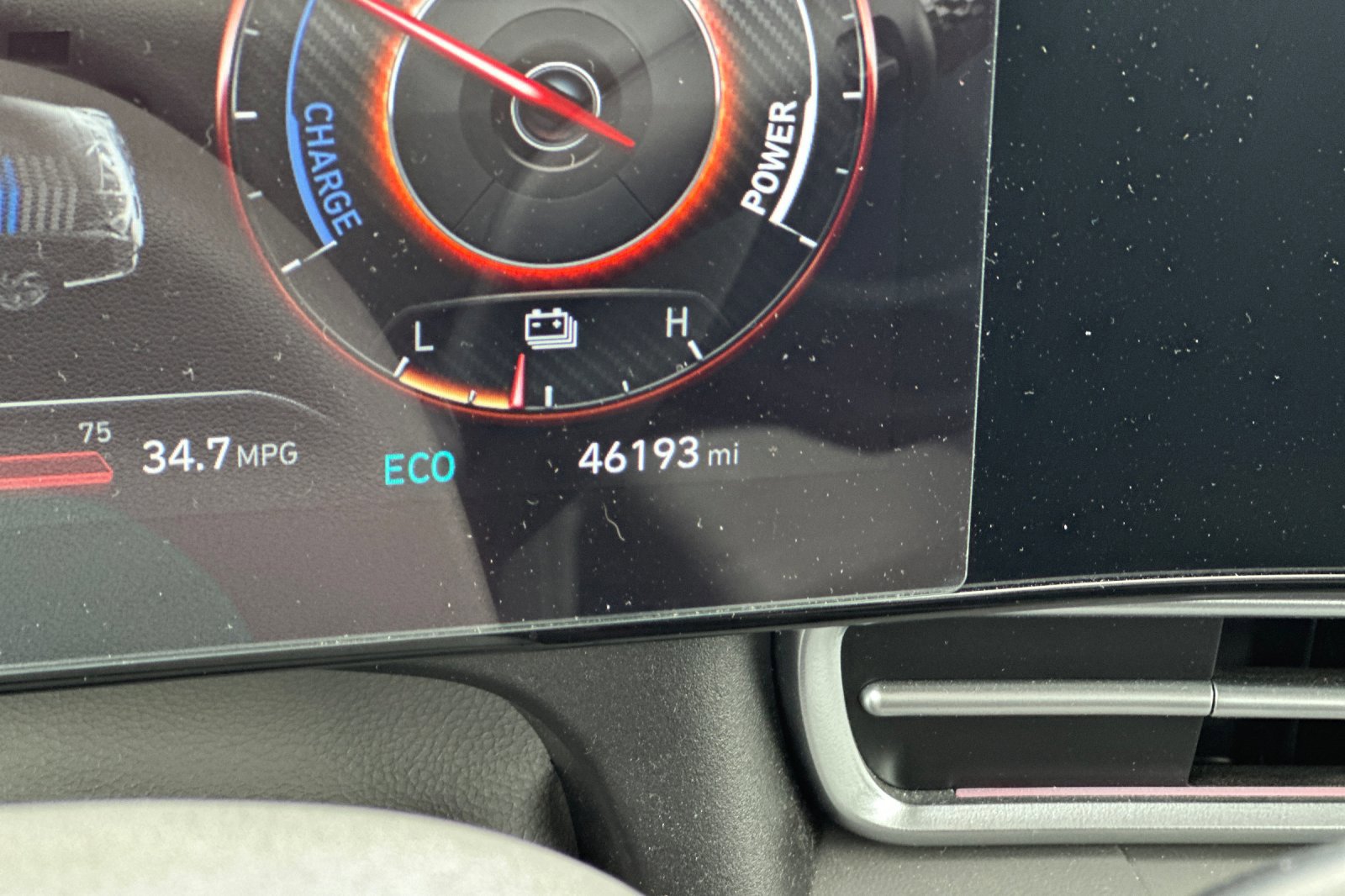 Certified 2024 Hyundai Elantra Blue FWD image 27