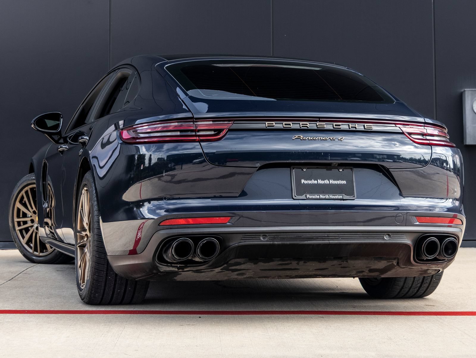 Certified 2018 Porsche Panamera 4 AWD/4WD image 3