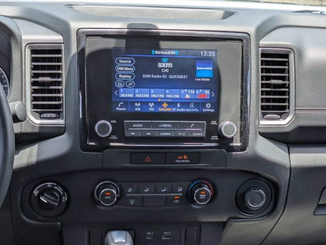Used 2022 Nissan Frontier SV w/ Technology Package AWD/4WD image 18