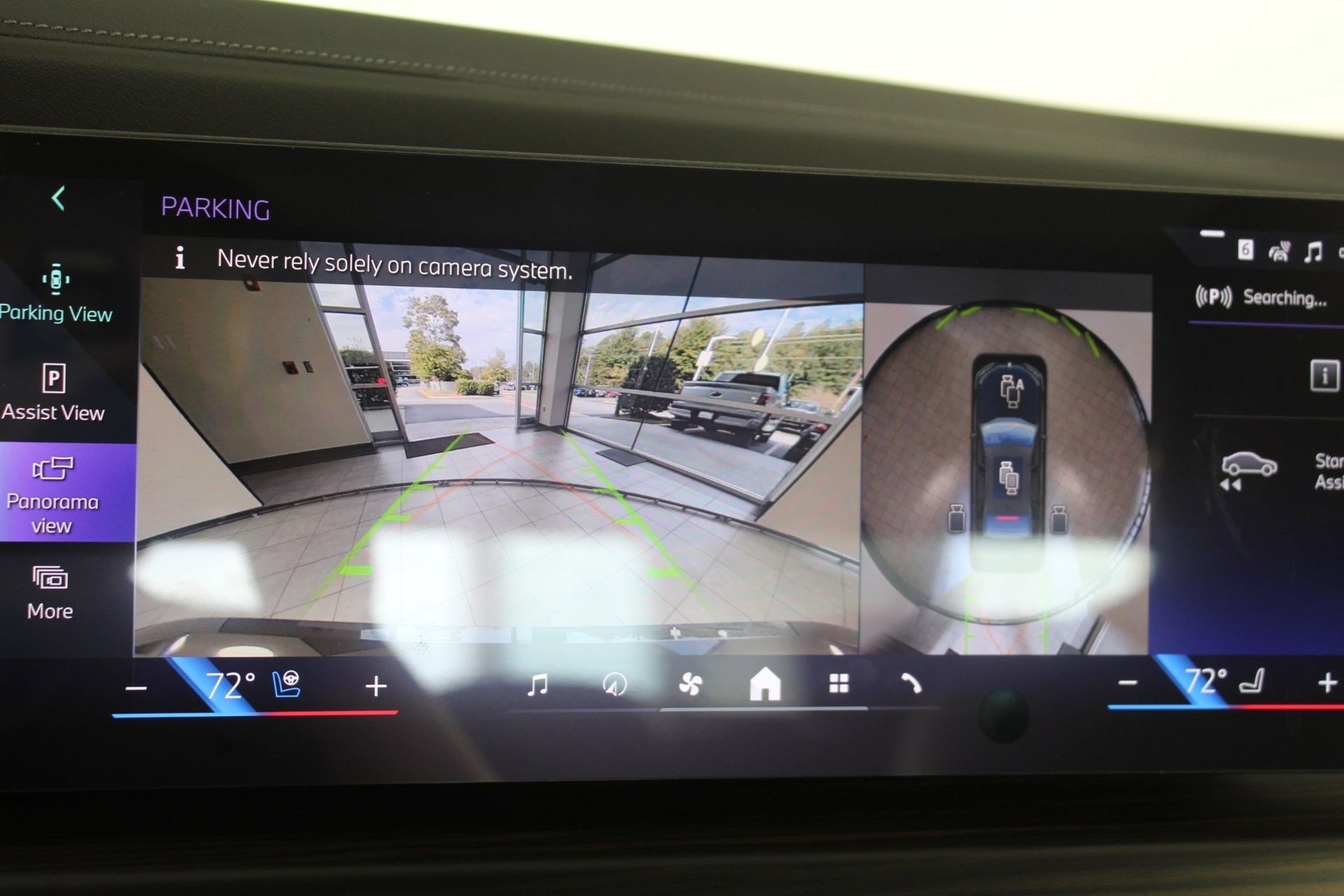 New 2026 BMW 750e xDrive w/ Executive Package image 36