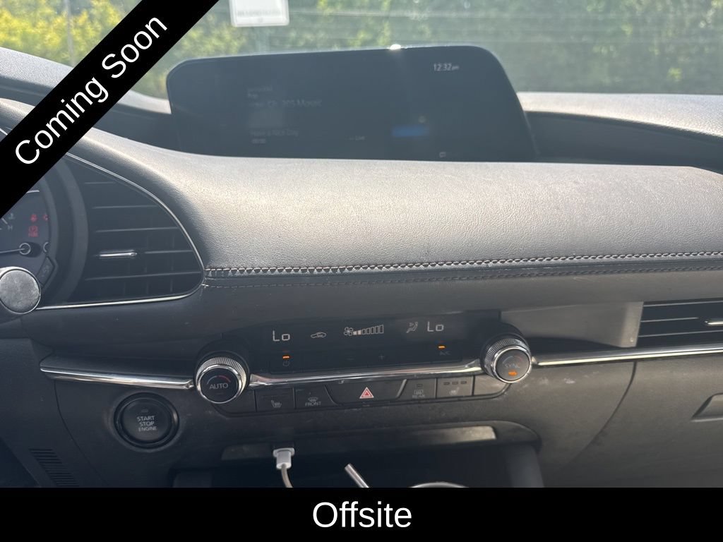 Used 2019 MAZDA MAZDA3 Sedan FWD image 18