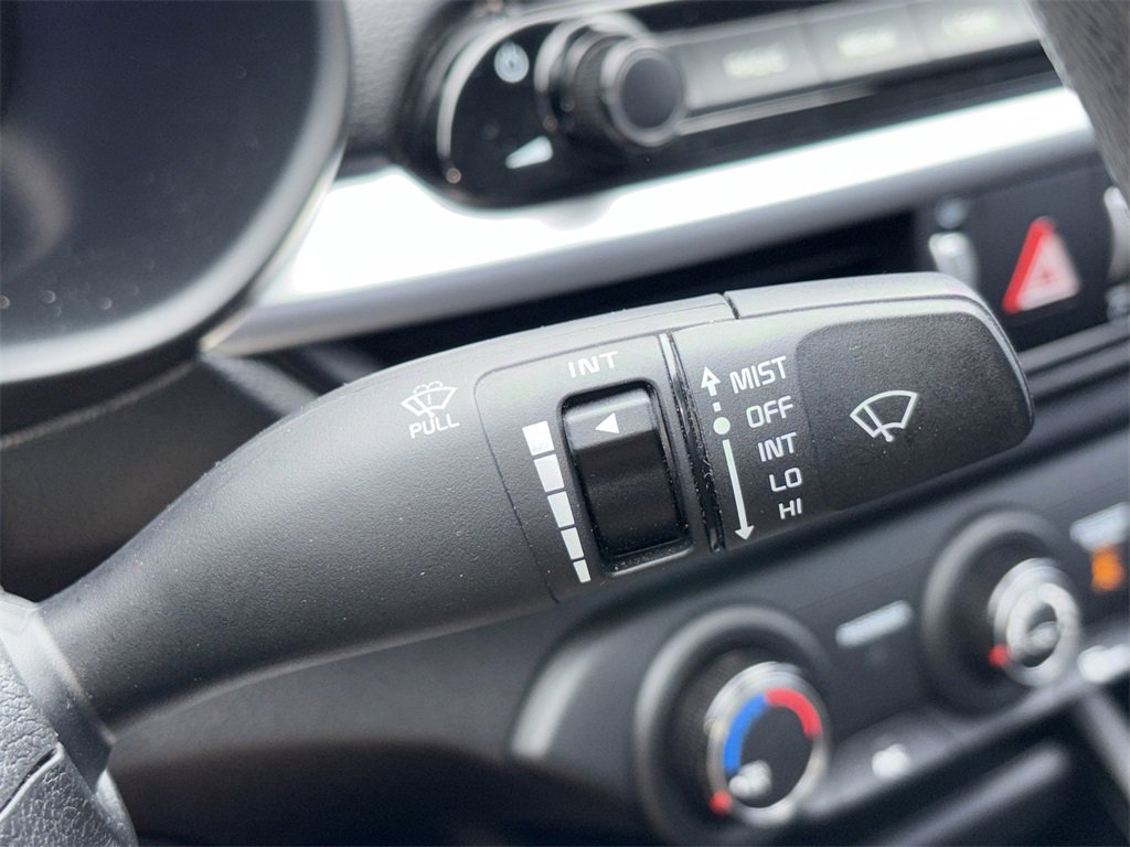 Used 2023 Kia Forte LXS w/ LXS Technology Package image 12