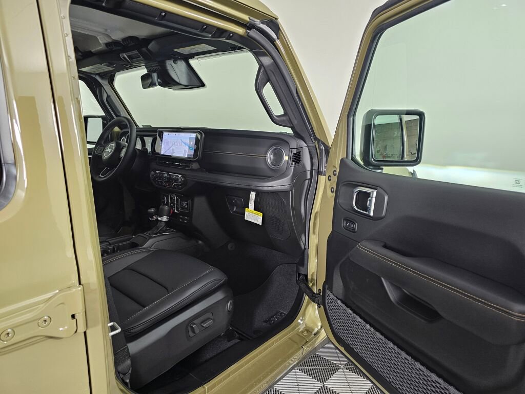 New 2026 Jeep Gladiator Sport AWD/4WD image 37