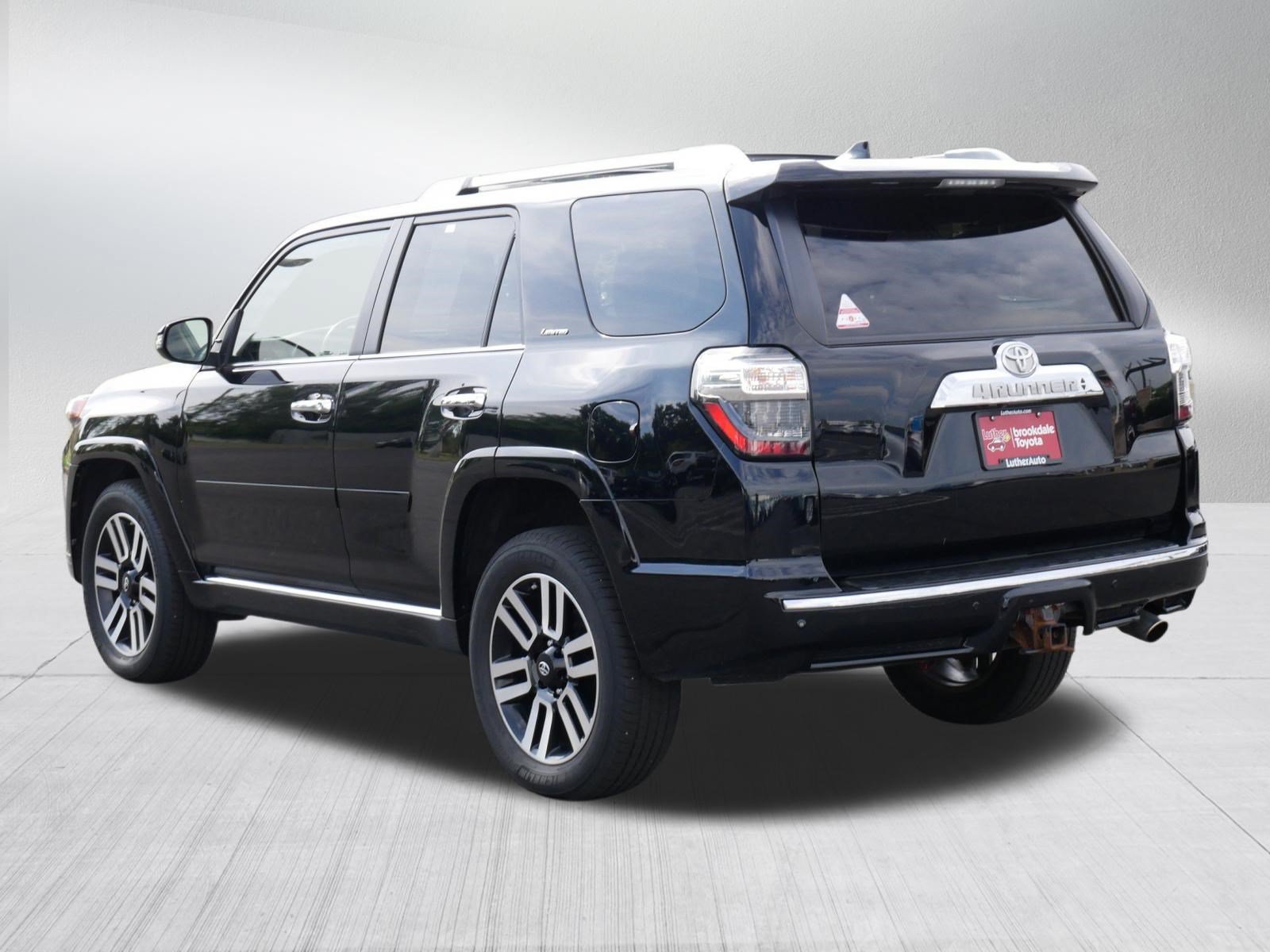 Used 2021 Toyota 4Runner Limited AWD/4WD image 5