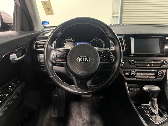 Used 2018 Kia Niro EX image 21