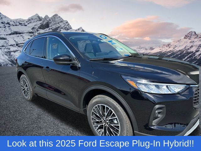 New 2025 Ford Escape SE w/ Class II Trailer Tow Package