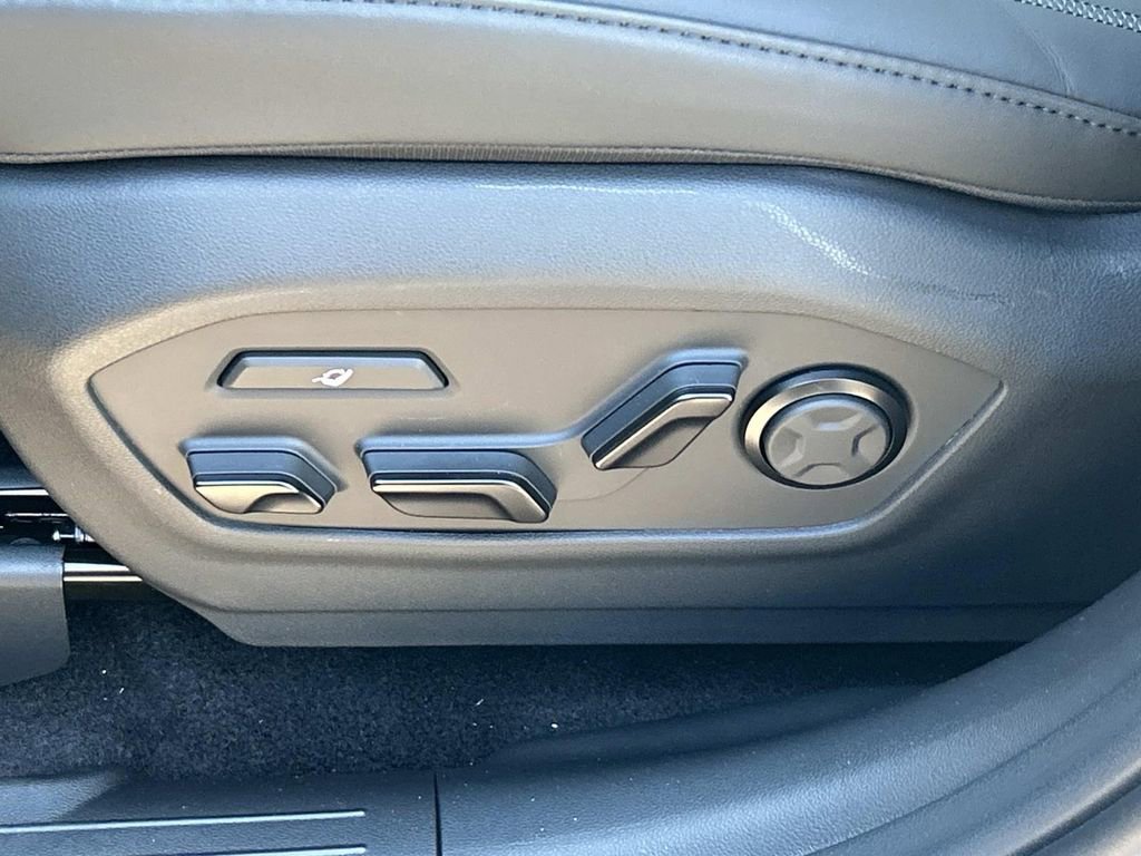 New 2026 Hyundai Santa Fe Calligraphy AWD/4WD image 15