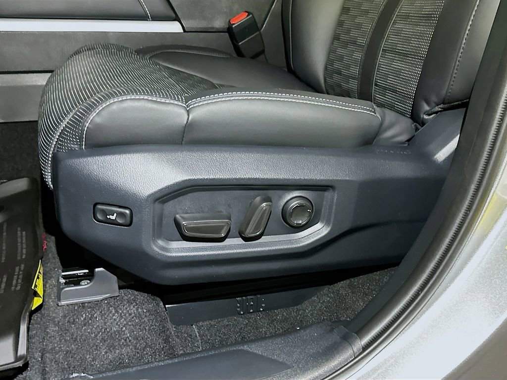 New 2025 Toyota Tundra Capstone AWD/4WD image 15