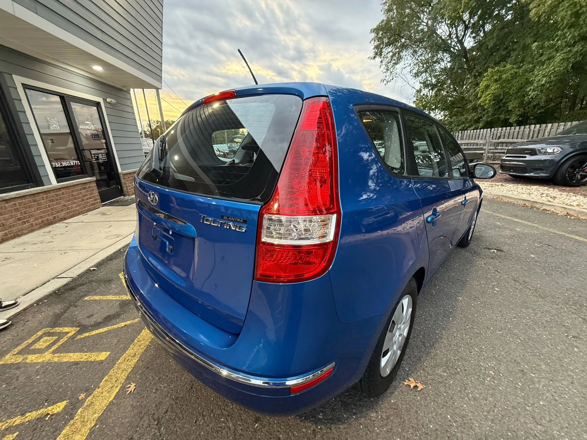 Used 2010 Hyundai Elantra GLS image 21