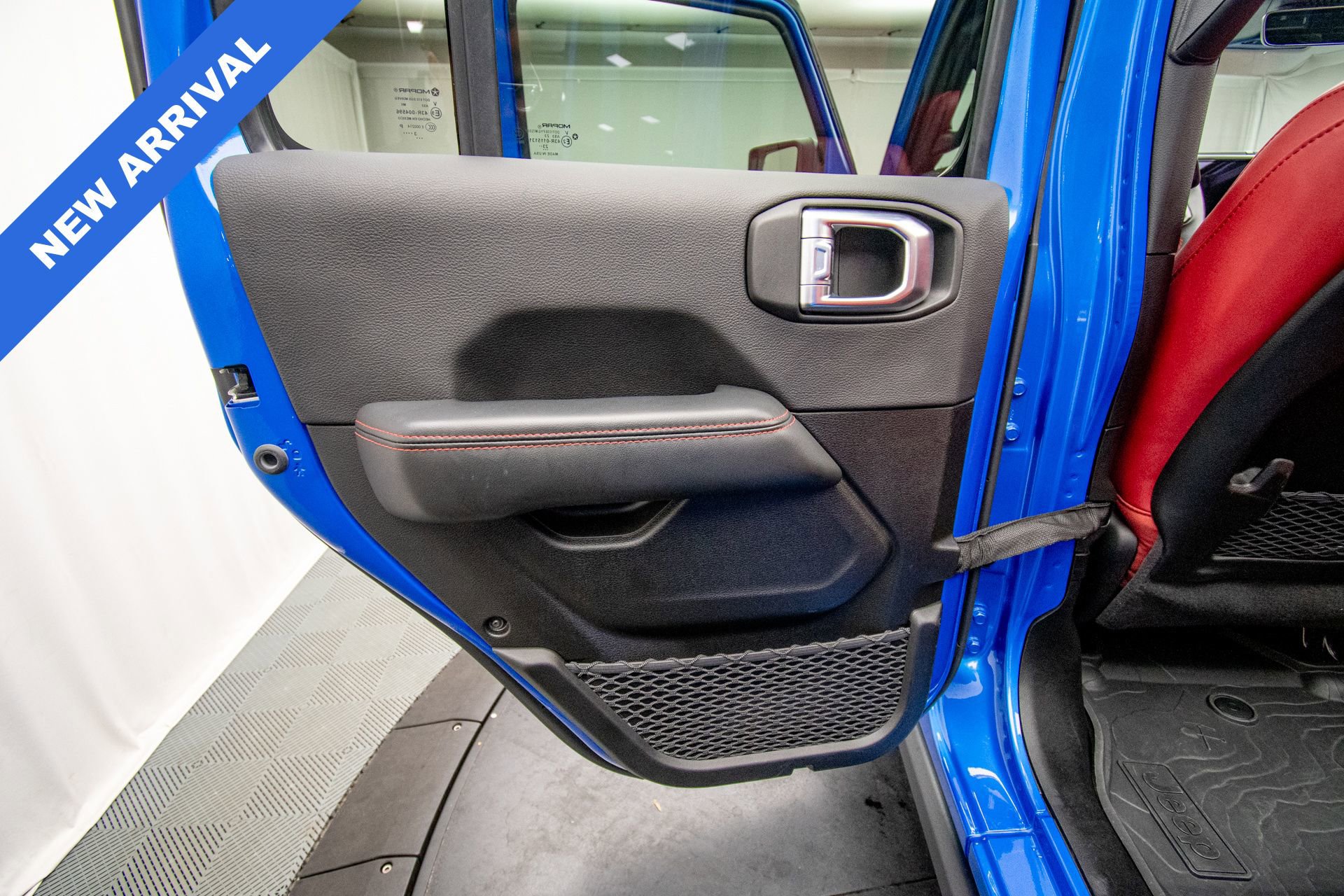 Used 2024 Jeep Wrangler Unlimited Rubicon 392 AWD/4WD image 33